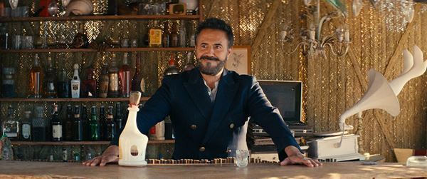 『美食家ダリのレストラン』ダリ好きオーナーの“推し活”が最高に面白い映画！【おとなの映画ガイド】