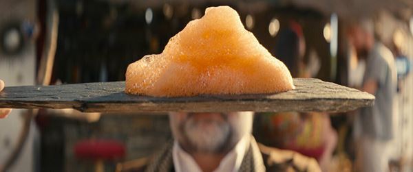 『美食家ダリのレストラン』ダリ好きオーナーの“推し活”が最高に面白い映画！【おとなの映画ガイド】