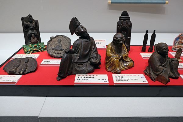 画鬼・河鍋暁斎と鬼才・松浦武四郎、明治期に活躍したふたりに注目する展覧会が静嘉堂＠丸の内で開幕