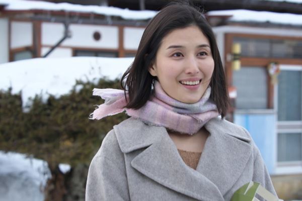 【峯田和伸ロングインタビュー】『越年 Lovers』撮影裏話や大好きな映画・音楽の話まで