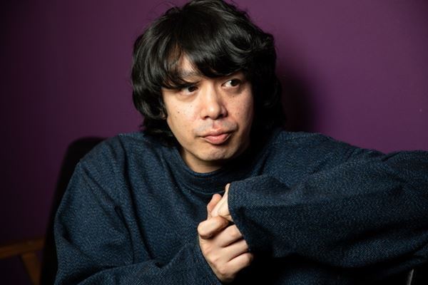 【峯田和伸ロングインタビュー】『越年 Lovers』撮影裏話や大好きな映画・音楽の話まで