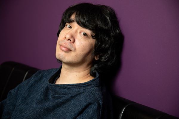 【峯田和伸ロングインタビュー】『越年 Lovers』撮影裏話や大好きな映画・音楽の話まで