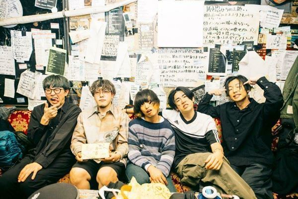 reGretGirl、2024年一発目の全国ツアーを千葉LOOKからスタート「ツアー初日がここで良かった」【ライブレポート】