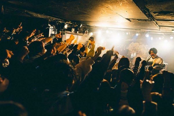 reGretGirl、2024年一発目の全国ツアーを千葉LOOKからスタート「ツアー初日がここで良かった」【ライブレポート】