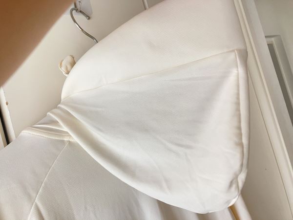 ワークマンの新作UVカットパーカーがスゴイ！　帽子もアームカバーも兼ね備え利便性も〇