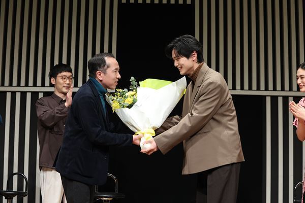 中川大輔、八木莉可子らが寸劇風のラジオCMに挑戦！ 『鴨川ホルモー、ワンスモア』合同取材会レポート