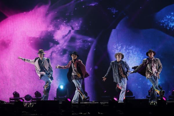 盟友・三浦大知も登場！　瞬きするのさえ惜しかったs**t kingz Dance Live in 日本武道館『THE s**t』レポート