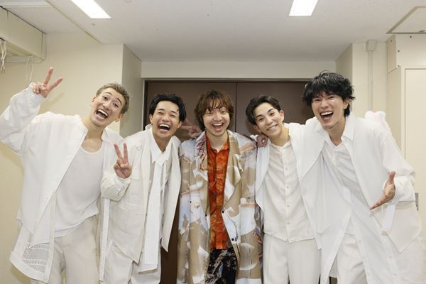 盟友・三浦大知も登場！　瞬きするのさえ惜しかったs**t kingz Dance Live in 日本武道館『THE s**t』レポート