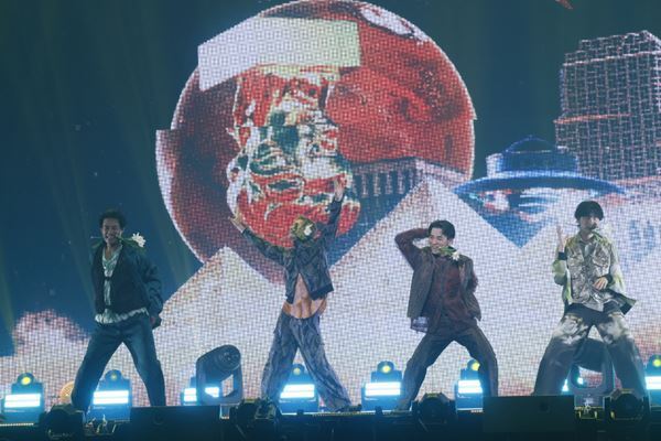 盟友・三浦大知も登場！　瞬きするのさえ惜しかったs**t kingz Dance Live in 日本武道館『THE s**t』レポート