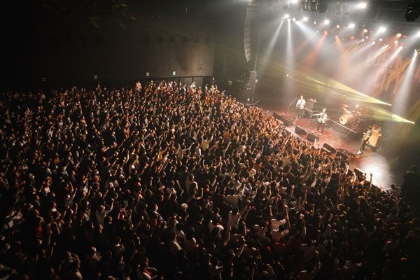 結成35周年を迎えるthe pillows　渾身の「LOSTMAN GO TO CITY」ファイナルで“好きな世界”を奪還【ライブレポート】