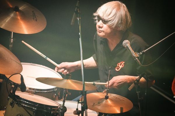 結成35周年を迎えるthe pillows　渾身の「LOSTMAN GO TO CITY」ファイナルで“好きな世界”を奪還【ライブレポート】