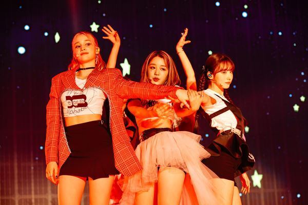 Kep1er「今日が本当に待ち遠しかったです」日本デビューショーケース開催　日本語曲「Wing Wing」初披露も