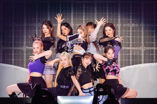 Kep1er「今日が本当に待ち遠しかったです」日本デビューショーケース開催　日本語曲「Wing Wing」初披露も