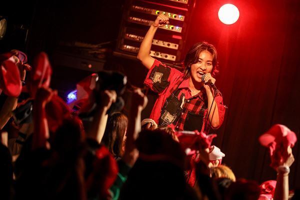 観客の歌声がコーラス隊のように響いた『のんぴー 「一日一生」 Tour 2024』最終公演レポート