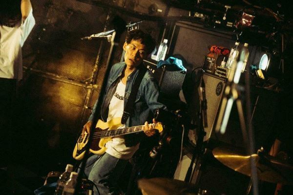 the dadadadys、全国ツアー『(茜)』スタート　初日の下北沢SHELTER完全レポート