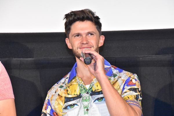 戦時下での奇跡の来日　映画『ファイアバード』初日舞台挨拶レポート