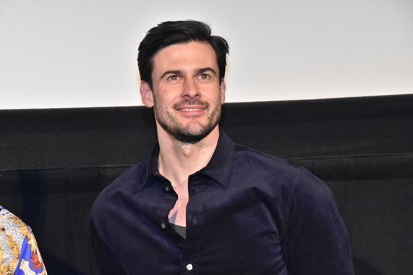 戦時下での奇跡の来日　映画『ファイアバード』初日舞台挨拶レポート