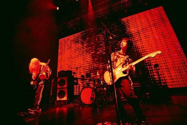 w.o.d.が歌舞伎町の夜に比類なき音楽愛を奏でたワンマンツアーファイナル【オフィシャルレポート】