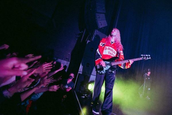 w.o.d.が歌舞伎町の夜に比類なき音楽愛を奏でたワンマンツアーファイナル【オフィシャルレポート】