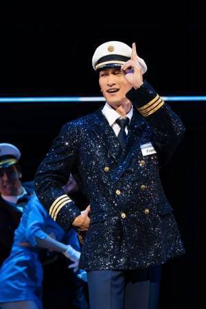 岩本照「（再演決定は）純粋に嬉しかった」ミュージカル『キャッチ・ミー・イフ・ユー・キャン』開幕