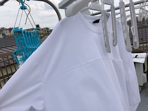 暑い日はこれ1枚でOK！　ワークマン「激安冷感シャツ」をピックアップ