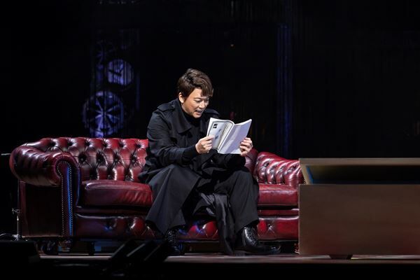 香取慎吾主演、寺山修司の空想が劇場を駆け巡る『テラヤマキャバレー』