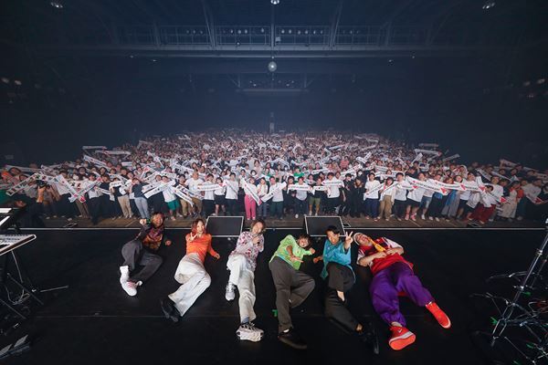 Lucky Kilimanjaroがツアー完走　配信シングル「後光」リリース＆新たなツアー『YAMAODORI 2023』開催発表【レポート】