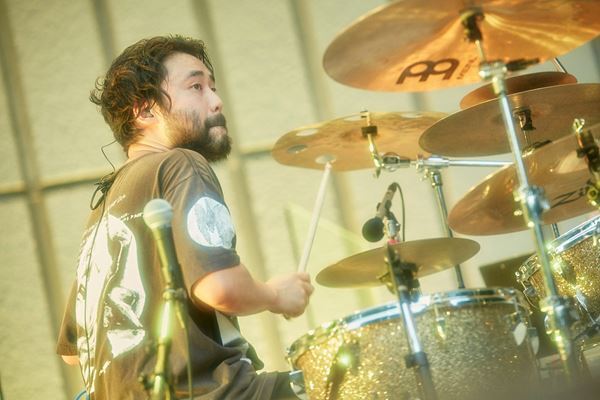 indigo la End『ナツヨノマジック vol.2』オフィシャルレポ　野音で新レーベル発足＆新曲リリースを発表