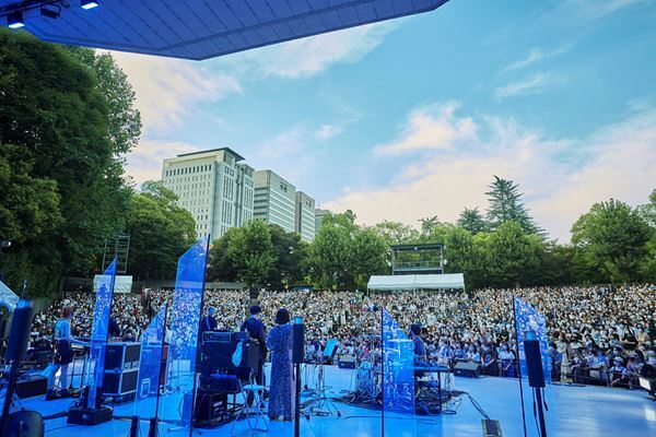 indigo la End『ナツヨノマジック vol.2』オフィシャルレポ　野音で新レーベル発足＆新曲リリースを発表