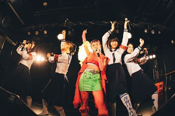 水曜日のカンパネラ、対バンツアー開幕　EP『ネオン』CD化＆リリースパーティー開催決定