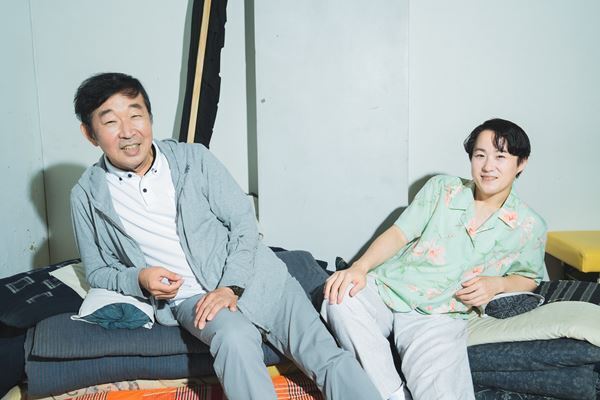 鄭義信×大鶴佐助インタビュー　大衆演劇の一座を描く劇団「ヒトハダ」第2回公演が間もなく開幕！