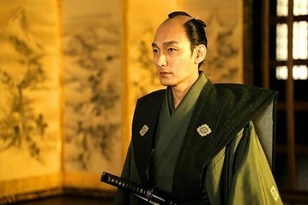 草彅剛主演『碁盤斬り』、武士の品性と情念を重厚に描いたすごい時代劇【おとなの映画ガイド】