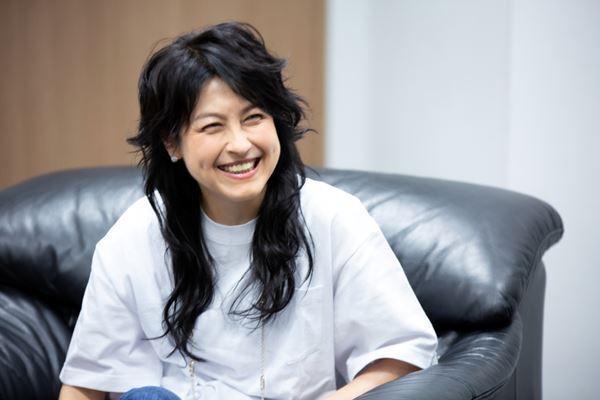 【対談：岸谷香×馬場俊英】「想像される100倍くらいおもしろいステージができるんじゃないでしょうか」