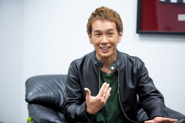 【対談：岸谷香×馬場俊英】「想像される100倍くらいおもしろいステージができるんじゃないでしょうか」