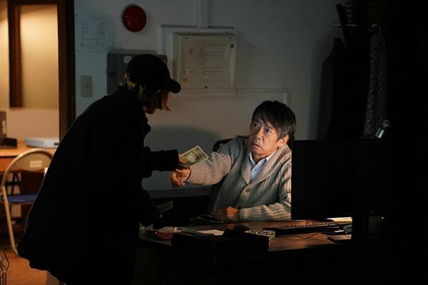 【おとなの映画ガイド】関西弁ノワールの傑作──安藤サクラ主演、山田涼介共演の『BAD LANDS バッド・ランズ』