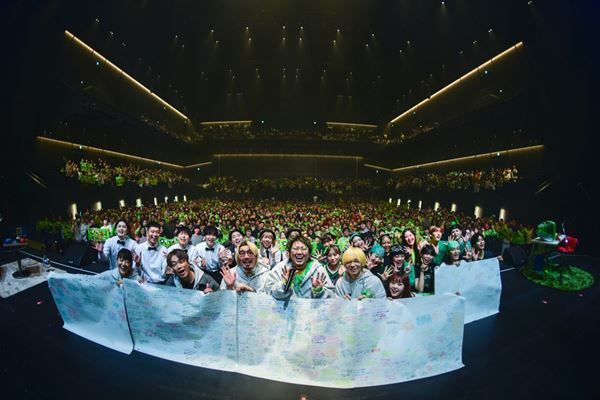 紅白初出場のこっちのけんと、自身最大のワンマンで涙　「人生が変わった」1年の感謝伝える【オフィシャルレポート】