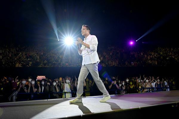 小田和正、最年長ツアーで故郷横浜に凱旋「皆に幸せになってもらおうと思っております」