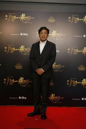 魔法の世界へようこそ！　舞台『ハリー・ポッターと呪いの子』開幕で、豪華著名人が集結＆大感動