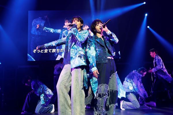 アミューズ所属俳優22名による『ハンサムライブ』レポート「これからもハンサムたちについてきて」