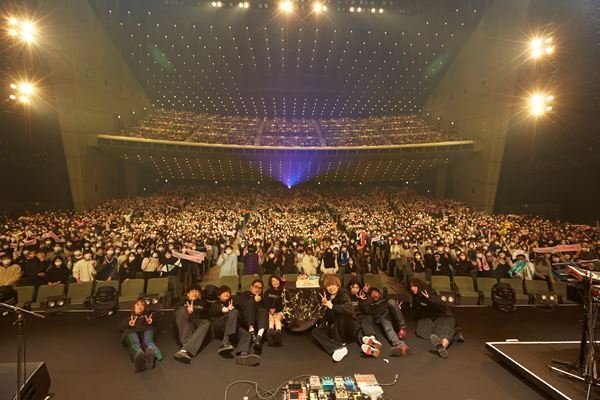 ゲスの極み乙女。とindigo la Endによる特別な一夜、川谷絵音の誕生日に行われた『馳せ合い vol.2』レポート