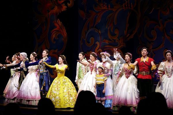 劇団四季『美女と野獣』　舞浜アンフィシアターにて日本公演通算6000回を達成