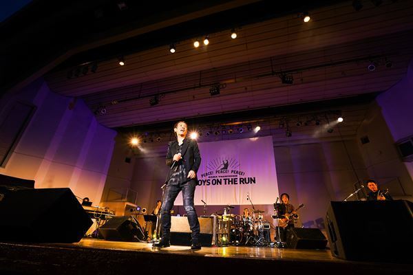 馬場俊英「一緒に集まって音楽ができることがうれしい」7年ぶり『野音でピース！』オフィシャルレポート