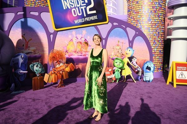 『インサイド・ヘッド２』マヤ・ホークらが登壇したUSプレミア開催　制作陣の来日も決定