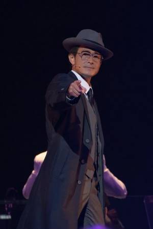 岩本照（Snow Man）、主演ミュージカル『キャッチ・ミー・イフ・ユー・キャン』で体幹の強さ際立つダンス