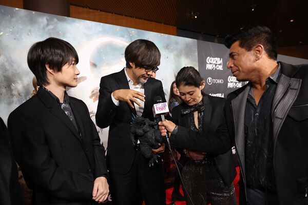 神木隆之介と山崎貴監督が英語で挨拶も　映画『ゴジラ-1.0』北米プレミア開催