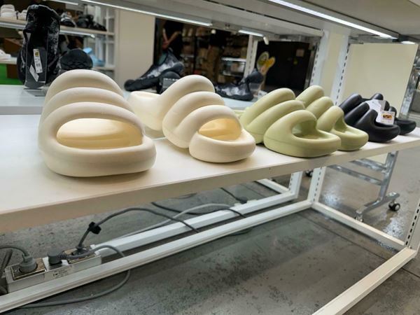 ワークマン、デザインに機能性バツグンの「2024年春夏新作サンダル」4足をご紹介