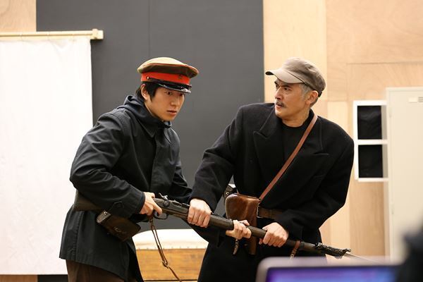 時代に翻弄される、個性豊かな登場人物たちを丁寧に描く『白衛軍　The White Guard』稽古レポート