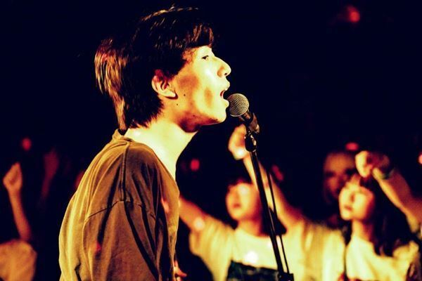 『Grasshopper vol.14』イヌモアルケバ×つきみ×Paper moon Endroll×猫背のネイビーセゾン　楽しむ場所、そして明日を生きる気力を作り出す音楽に出会う【レポート】