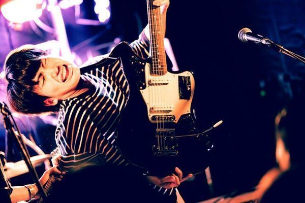 『Grasshopper vol.14』イヌモアルケバ×つきみ×Paper moon Endroll×猫背のネイビーセゾン　楽しむ場所、そして明日を生きる気力を作り出す音楽に出会う【レポート】