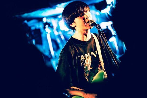 『Grasshopper vol.14』イヌモアルケバ×つきみ×Paper moon Endroll×猫背のネイビーセゾン　楽しむ場所、そして明日を生きる気力を作り出す音楽に出会う【レポート】